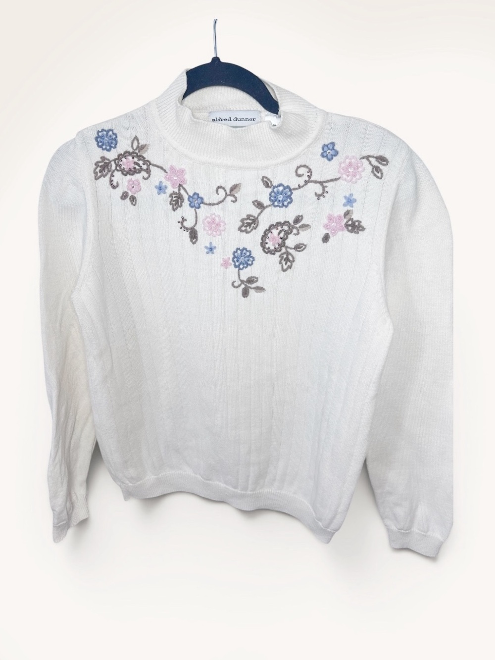 Alfred Dunner vintage Cream Floral Embroidered Mock Neck Sweater